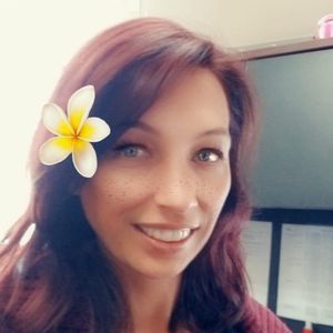 Meet your Posher, Dana